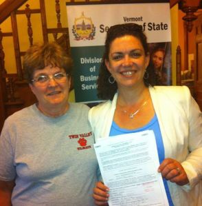 10402631_249344655261229_233594741212900495_n